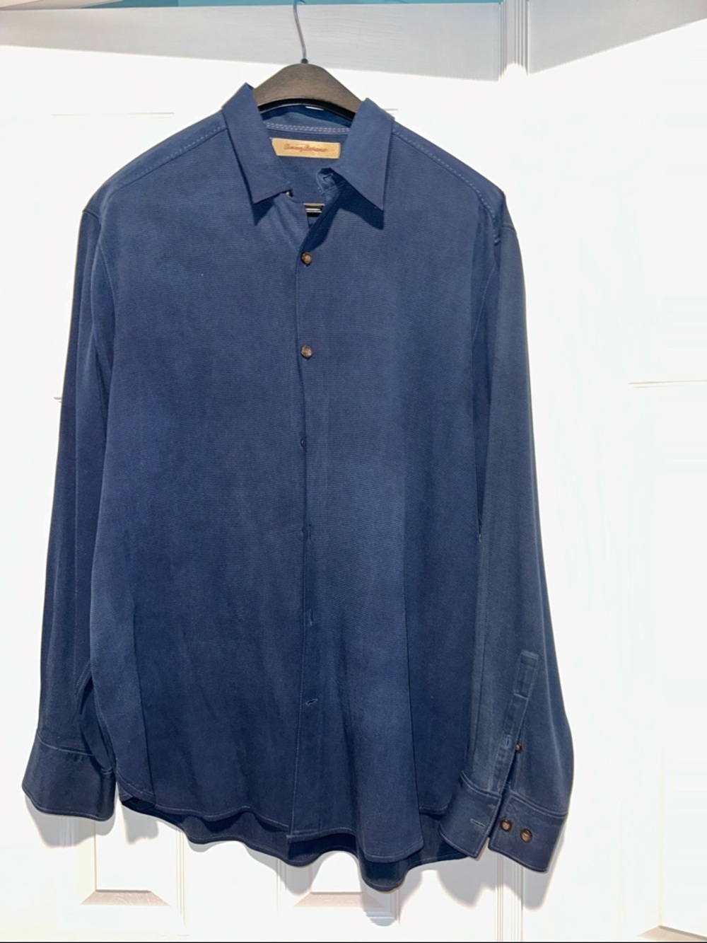 Tommy Bahama Men's Navy Blue Casual Button-Down Shirt